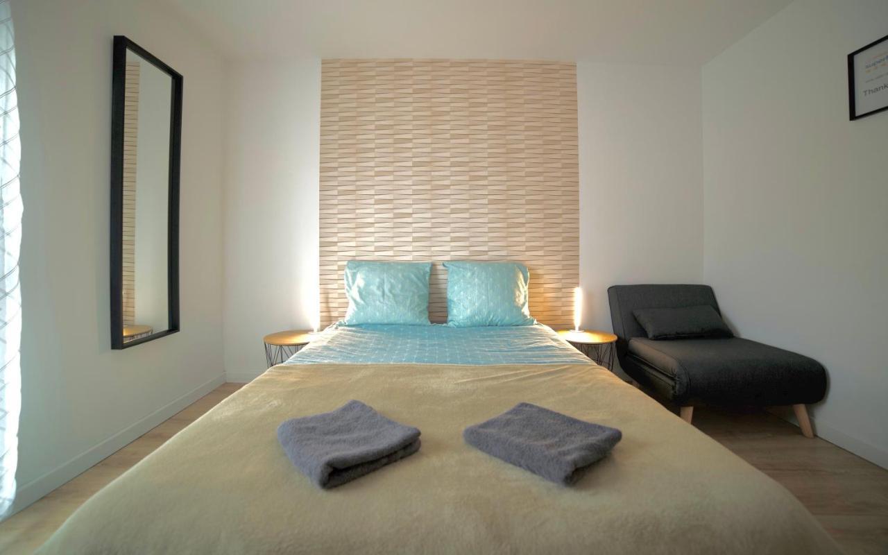 B&B Chez L'Habitant Chambre Privative Sur La Route Des Vins Tv Parking Box Velo Изенгейм Экстерьер фото